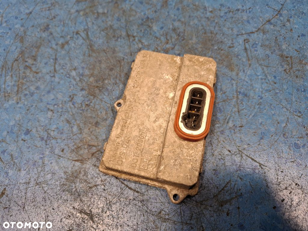 OPEL VECTRA C PRZETWORNICA XENON 5DV008290-00 - 3