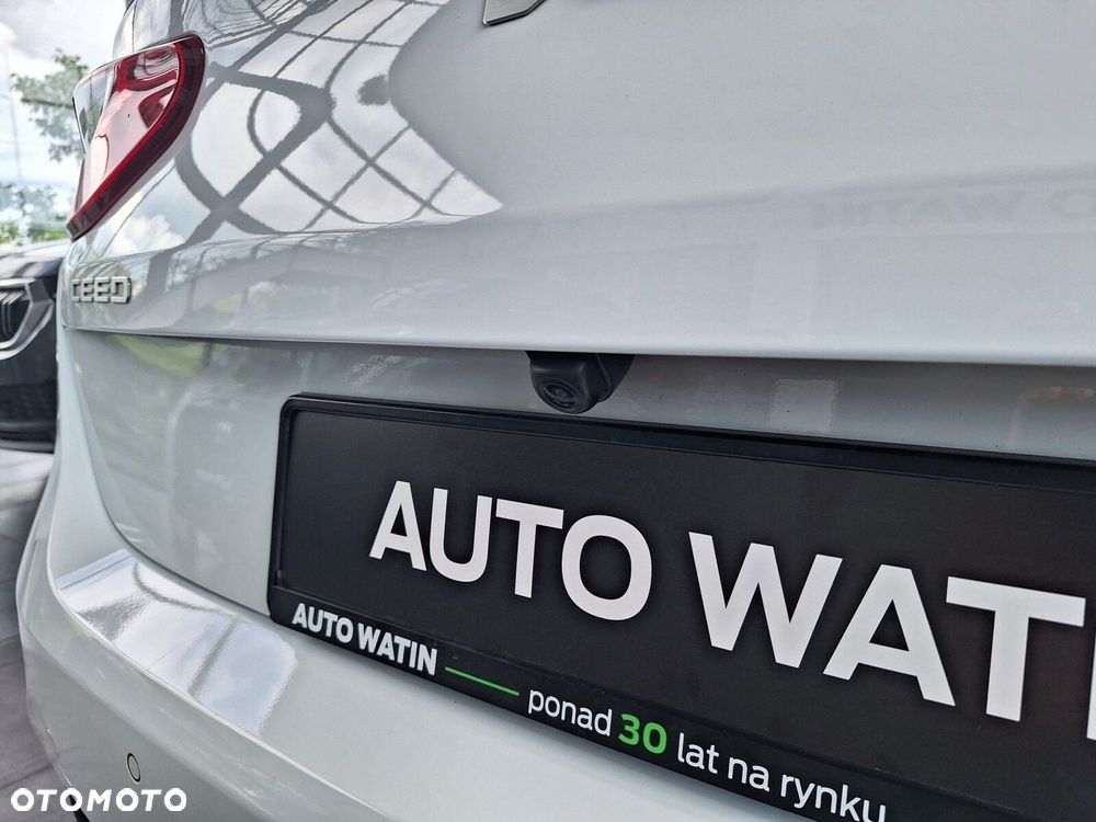 Kia Ceed 1.5 T-GDI Business Line - 16