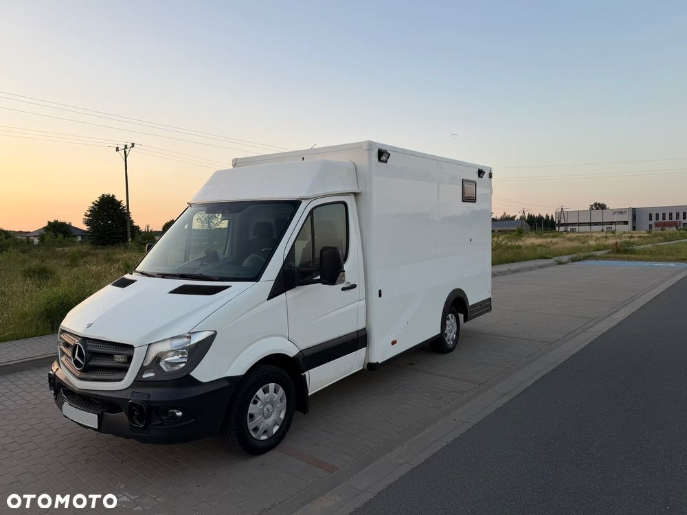 Mercedes-Benz Sprinter - 8