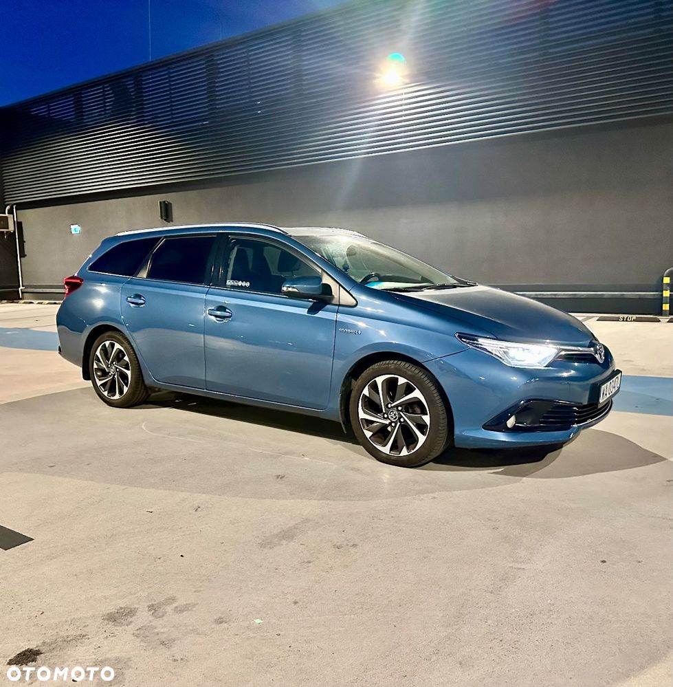 Toyota Auris 1.8 HSD Luna - 9
