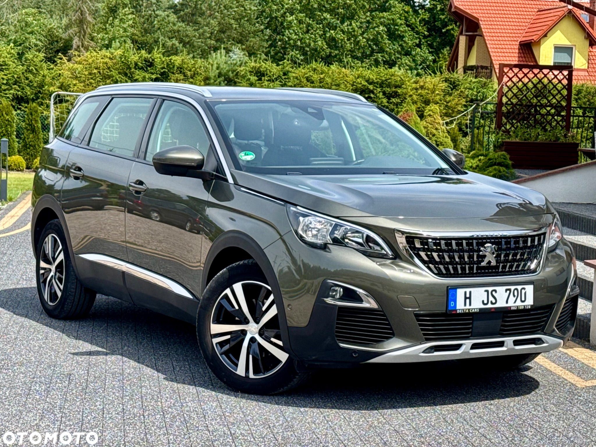 Peugeot 5008 1.5 BlueHDi Allure S&S EAT8 - 5