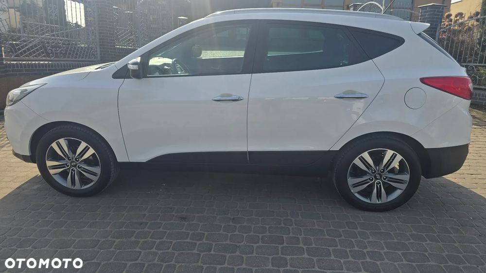 Hyundai ix35 2.0 CRDi 4WD Automatik Premium - 16