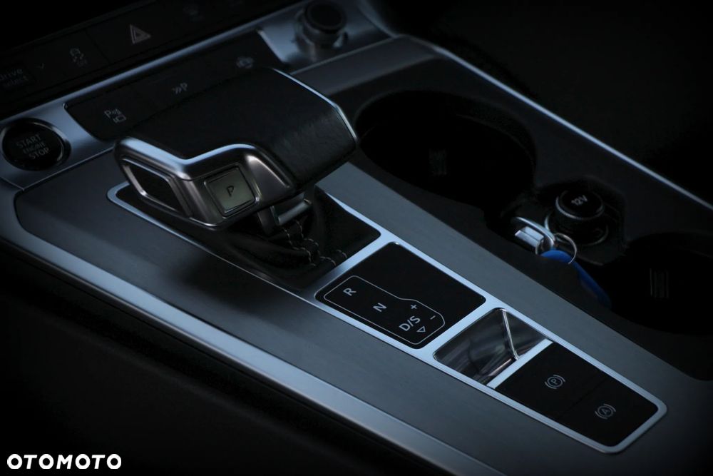 Audi A6 Avant 40 TDI S tronic sport - 21