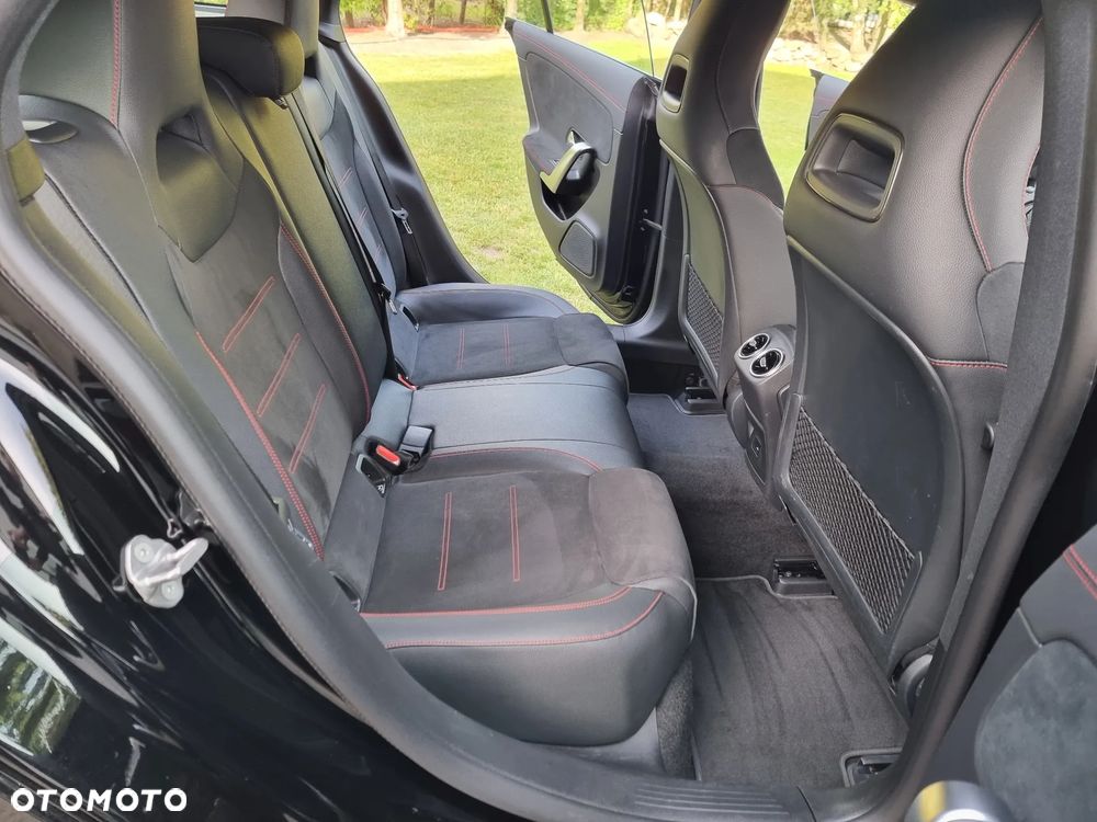 Mercedes-Benz CLA 200 d 8G-DCT Progressive - 14