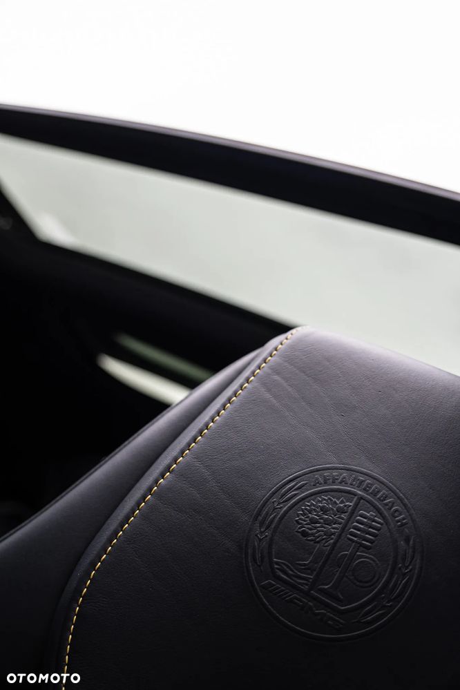 Mercedes-Benz Klasa E AMG 63 S 4-Matic+ - 39