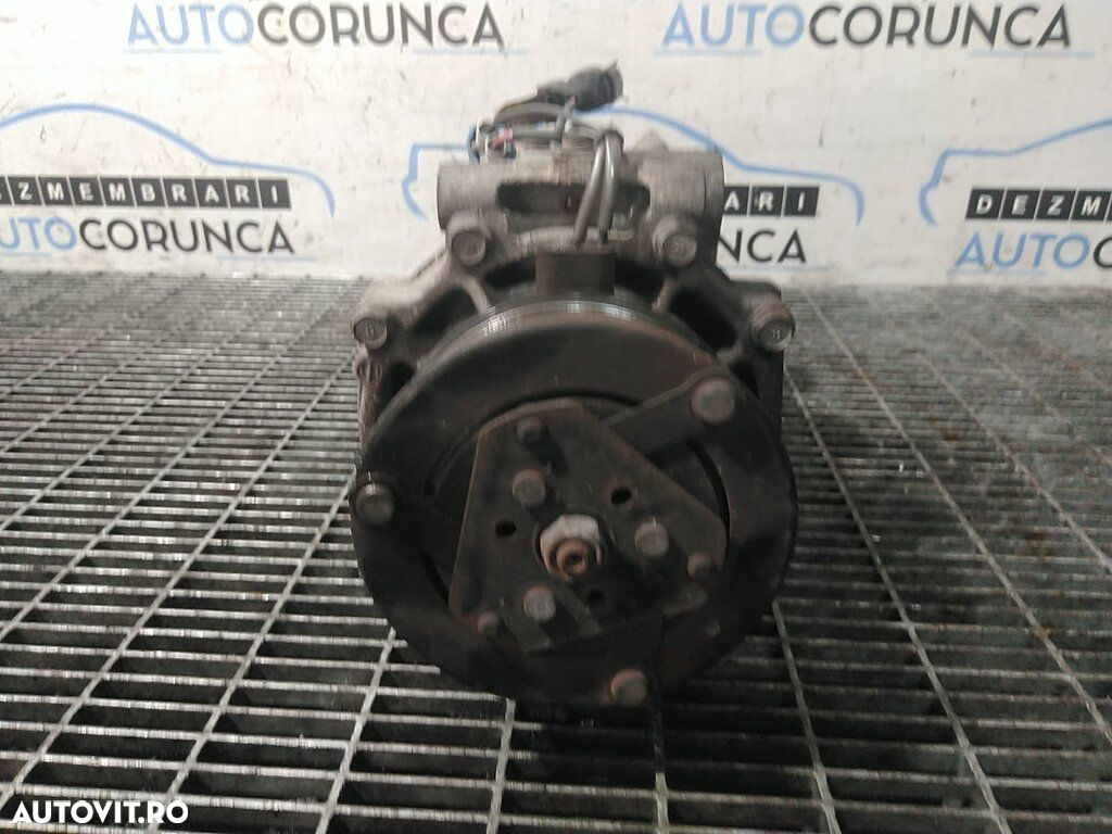 Compresor clima Mitsubishi Outlander 2.4 B 2005 - 2009 	4B12 (1270) 7813a068 - 2