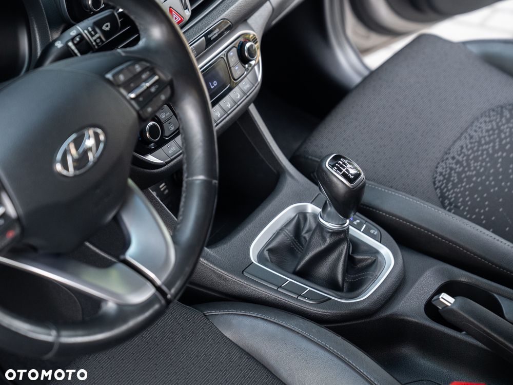 Hyundai i30 1.4 T-GDI Premium - 30