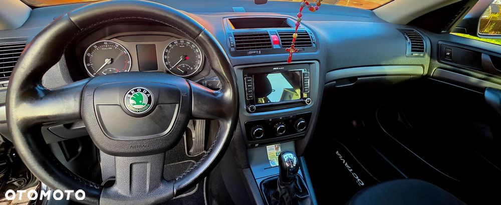 Skoda Octavia - 6