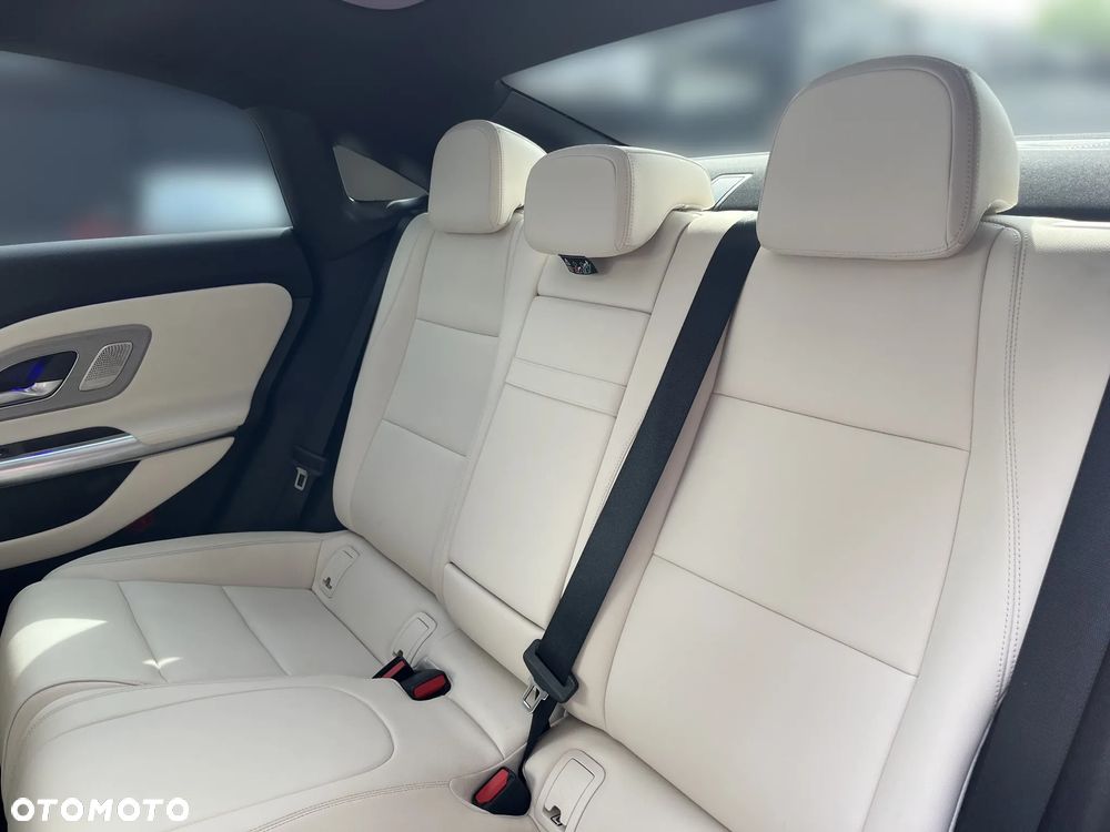 Mercedes-Benz CLA - 19