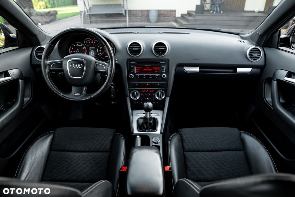 Audi A3 Sportback 2.0 TFSI S line Sportpaket - 27