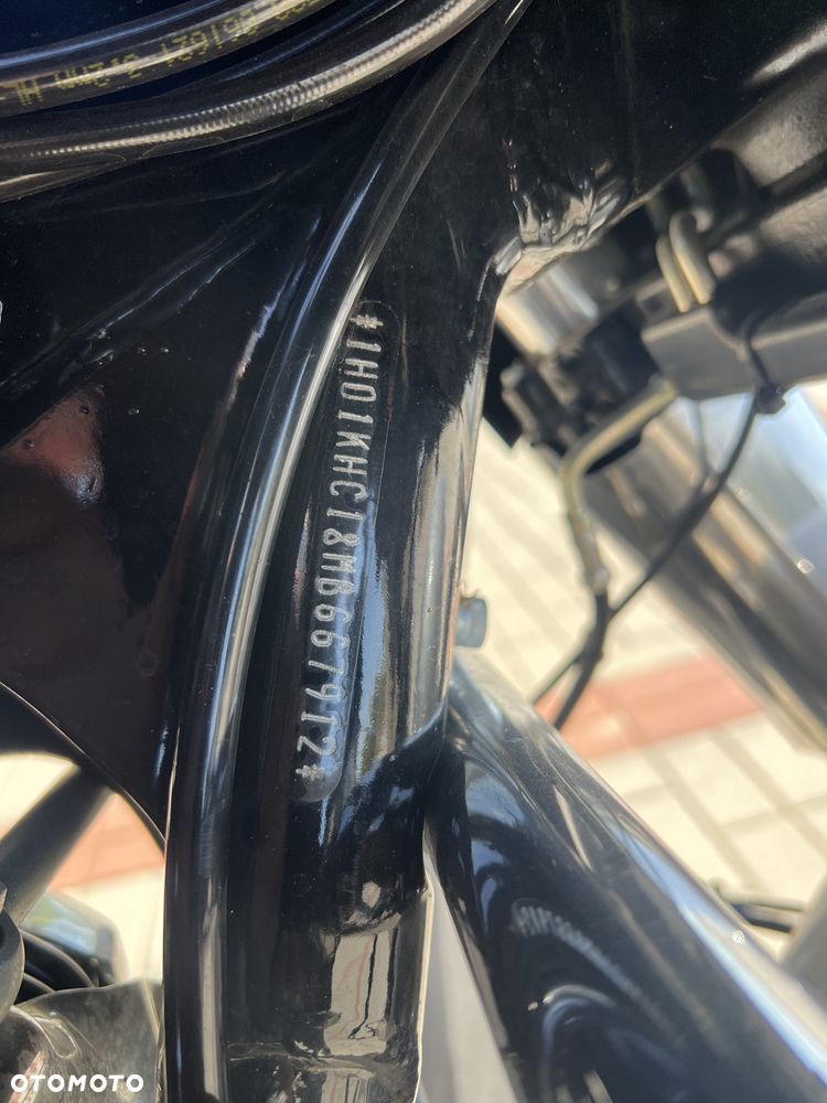 Harley-Davidson Touring Road Glide - 13