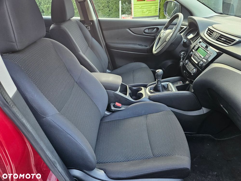 Nissan Qashqai 1.2 DIG-T Visia - 13