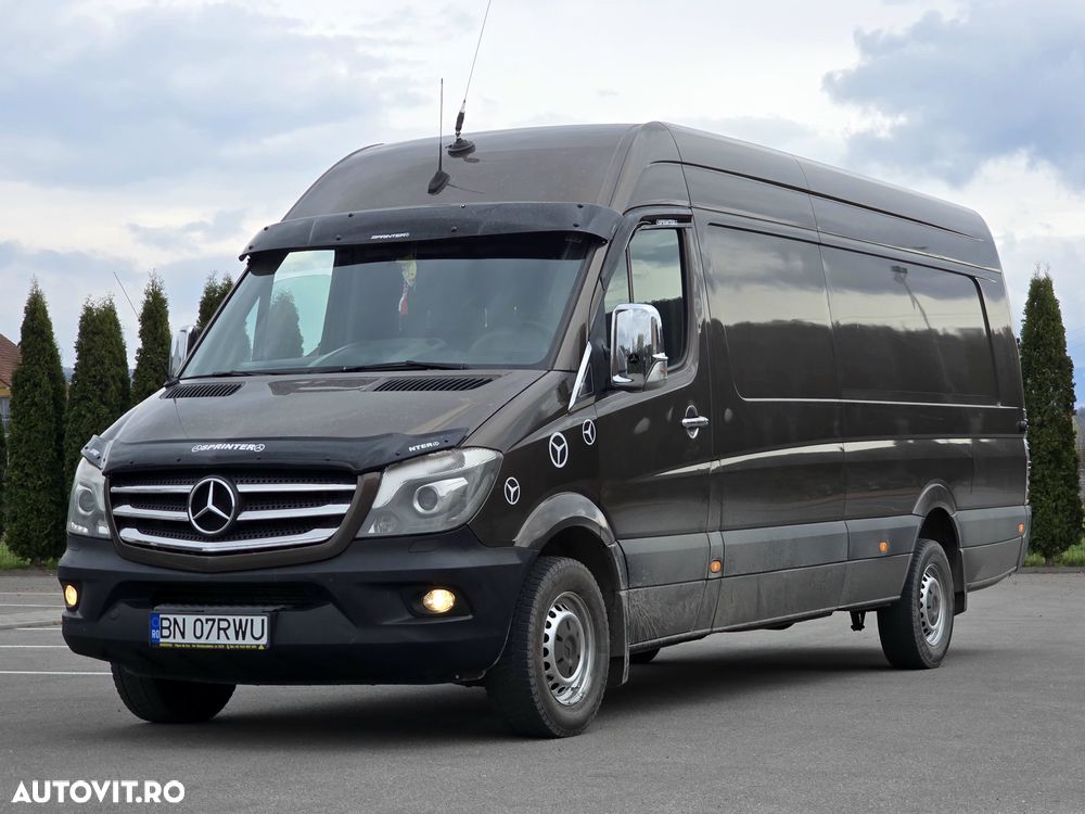 Mercedes-Benz Sprinter - 2