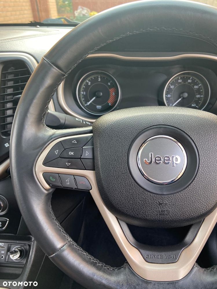 Jeep Cherokee 2.0 MJD Active Drive II Limited - 19