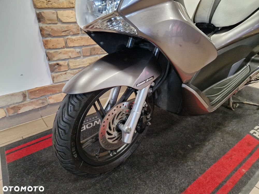 Honda PCX - 34