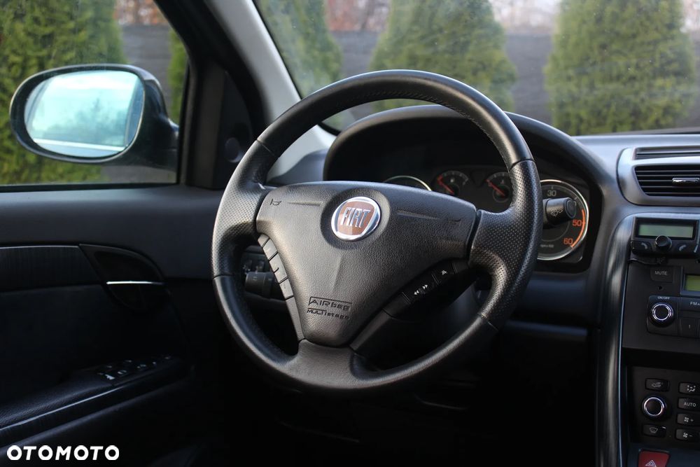 Fiat Croma 2.4 Multijet 20V DPF Automatik Emotion - 17