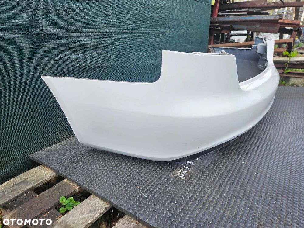 Zderzak Tyl Tylny S-Line Bialy Dyfuzor Audi A4 B8 Sedan - 14