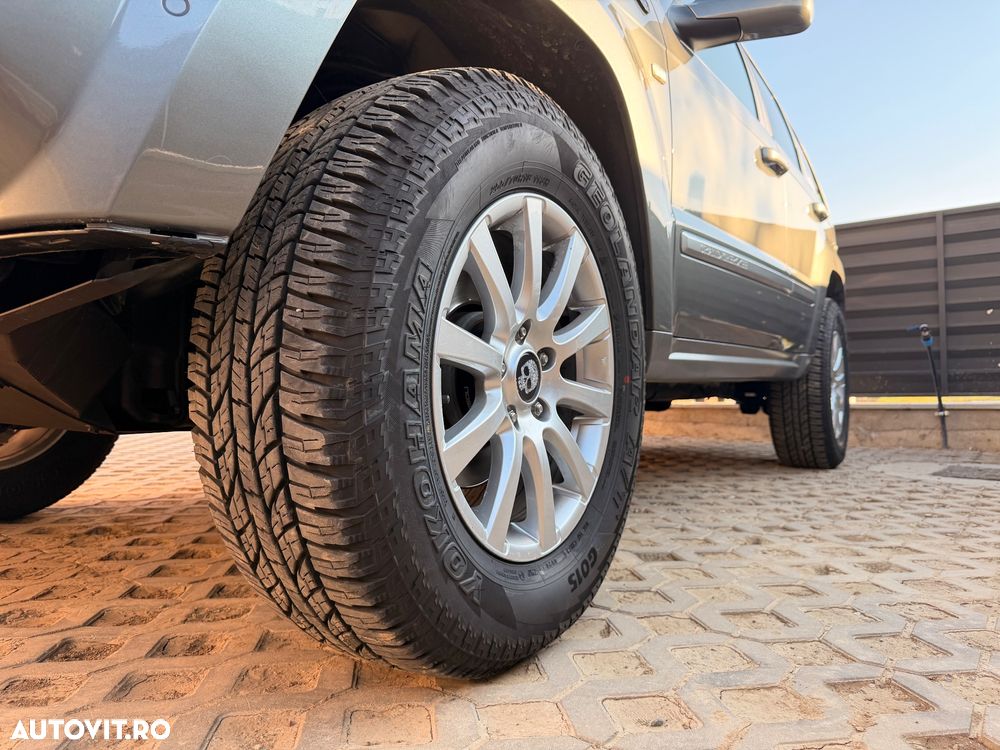 Jeep Grand Cherokee - 16