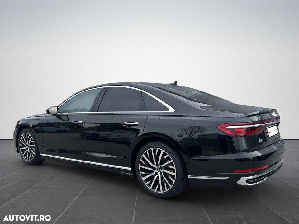 Audi A8 - 5