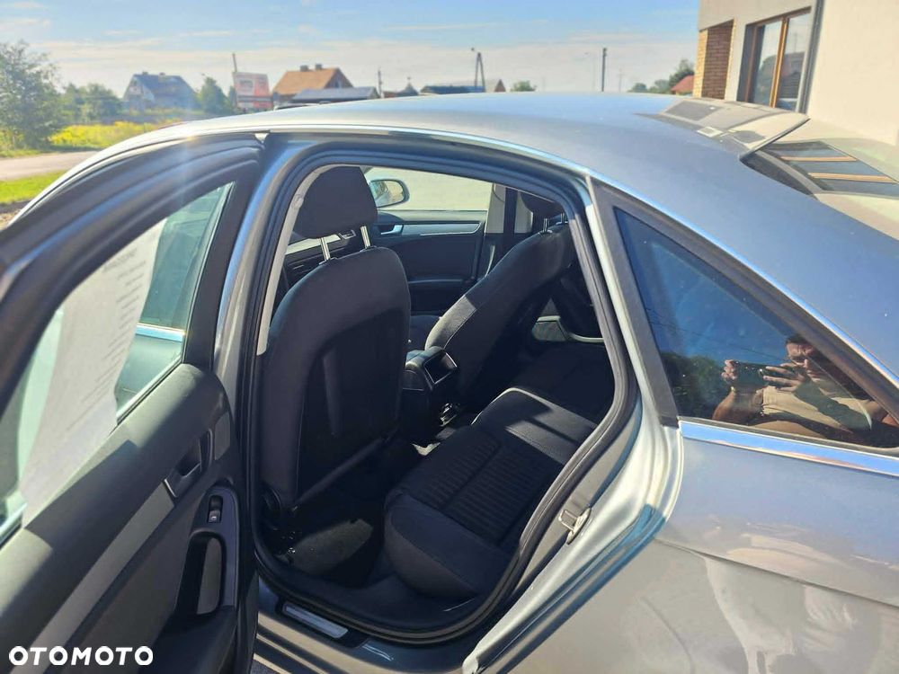 Audi A4 Limousine 2009 photo 5