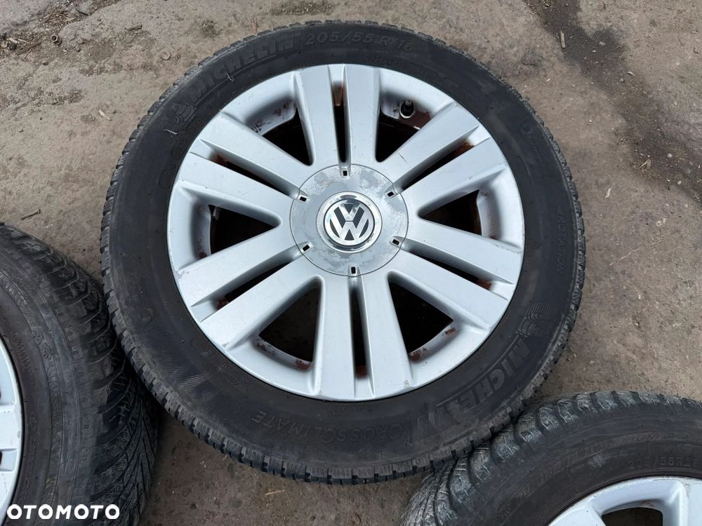 Felgi 16' Volkswagen Passat B6 5x112 7Jx16H2 ET45 centr 57,1 3C0601025AF OE - 4
