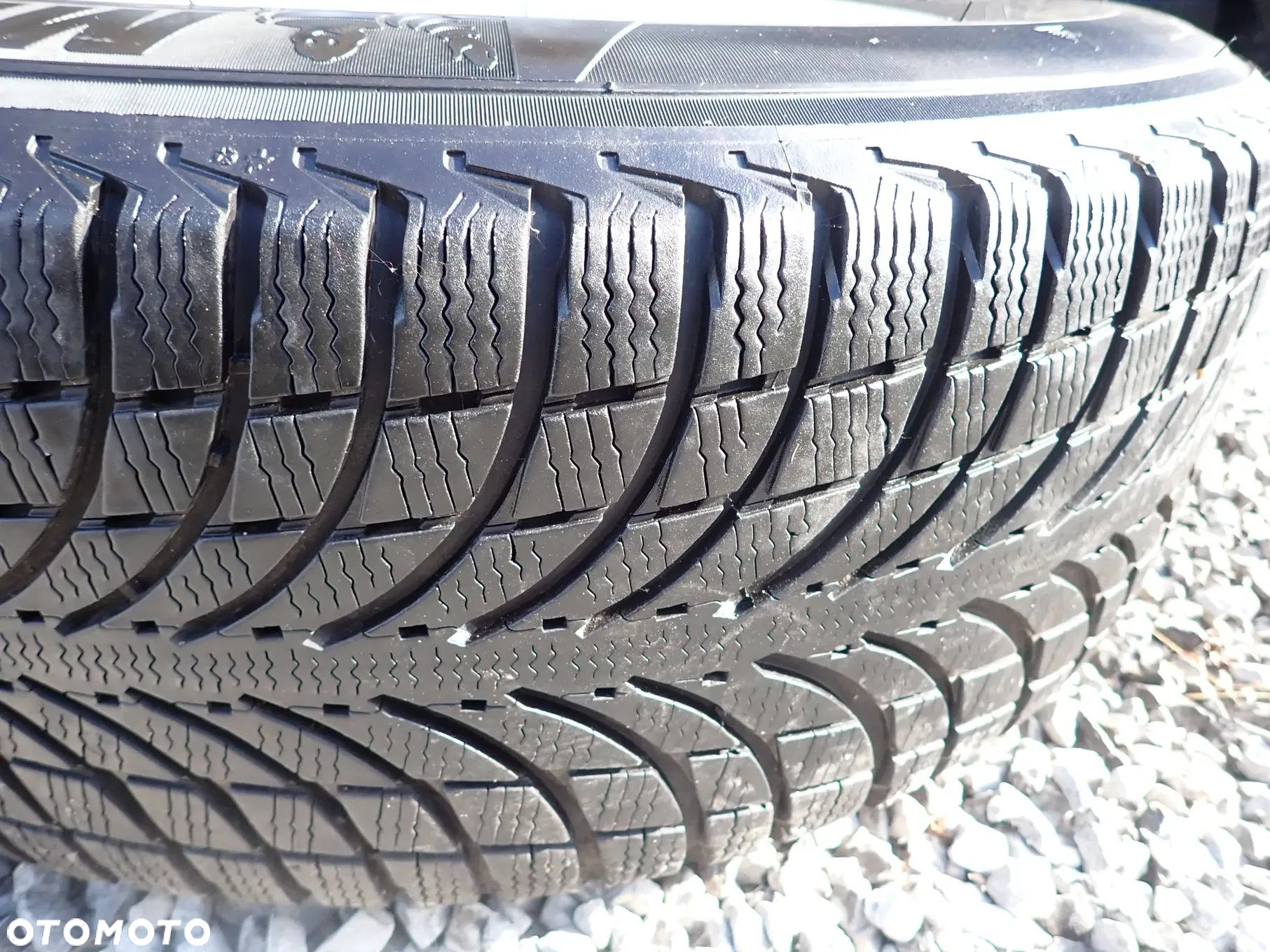 KOŁA FELGI ALUMINIOWE MERCEDES 8JX17 ET 45 5X112 KBA48478 Z OPONAMI ZIMA 235/65/17 - 4