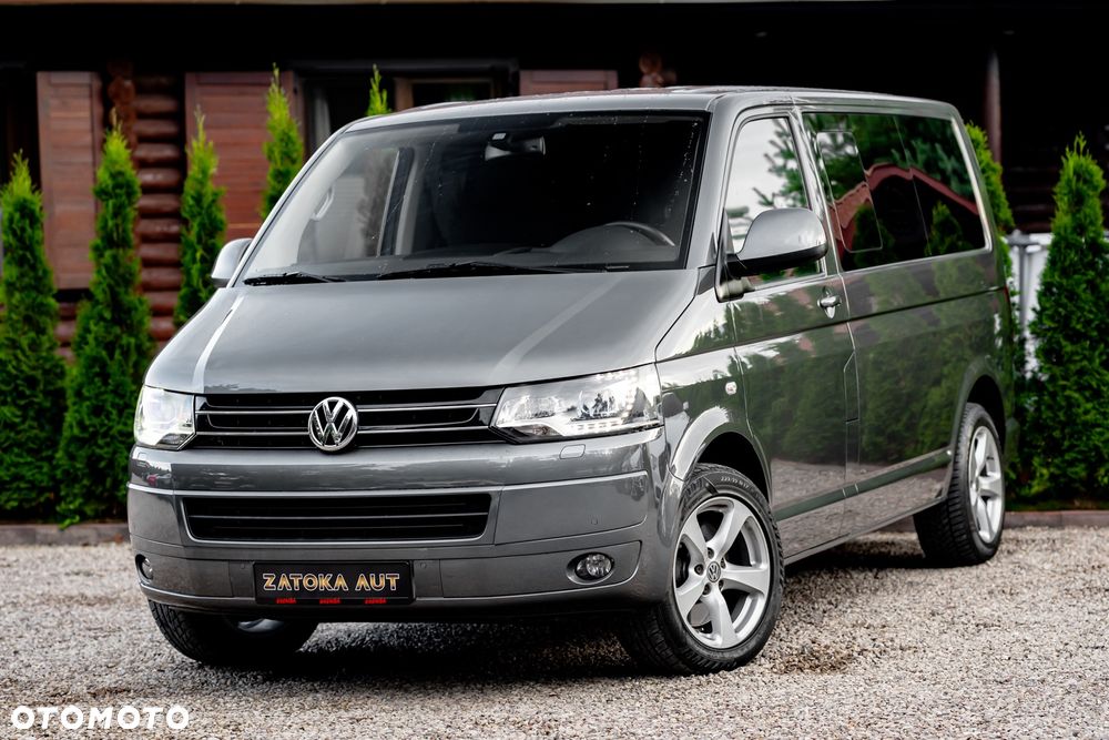 Volkswagen Multivan - 1