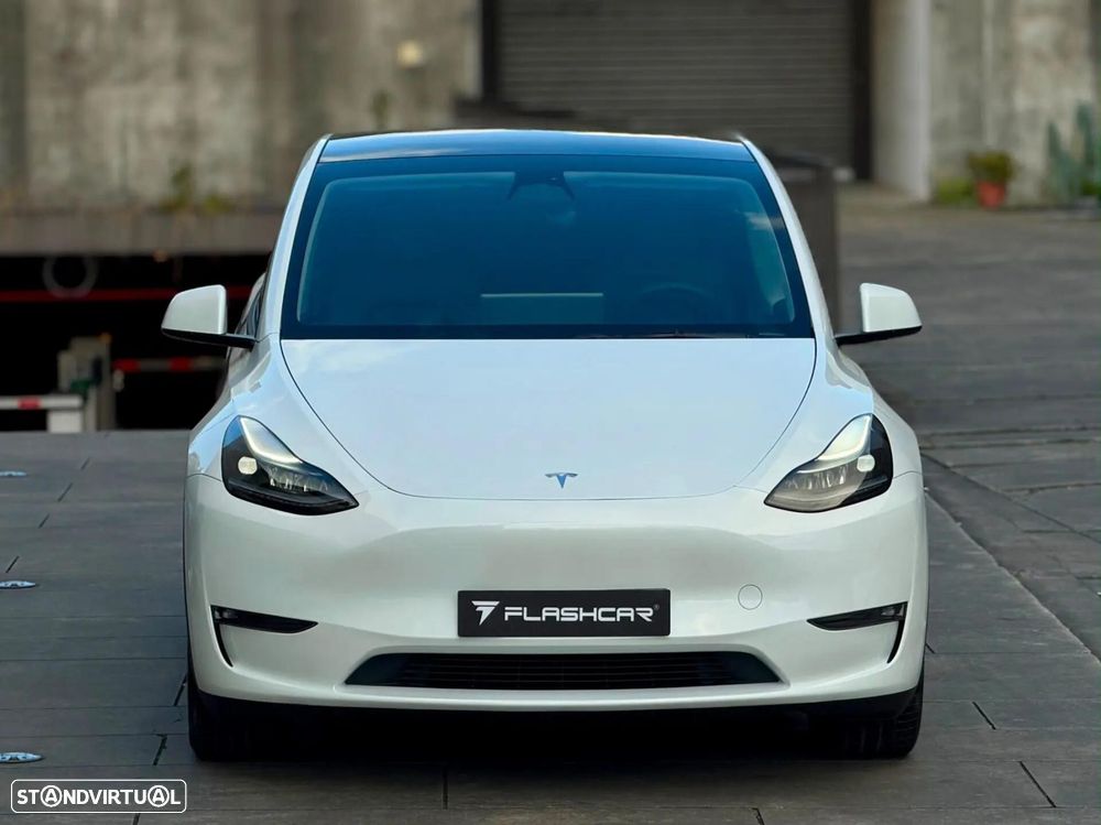 Tesla Model Y Long Range Dual Motor AWD - 15