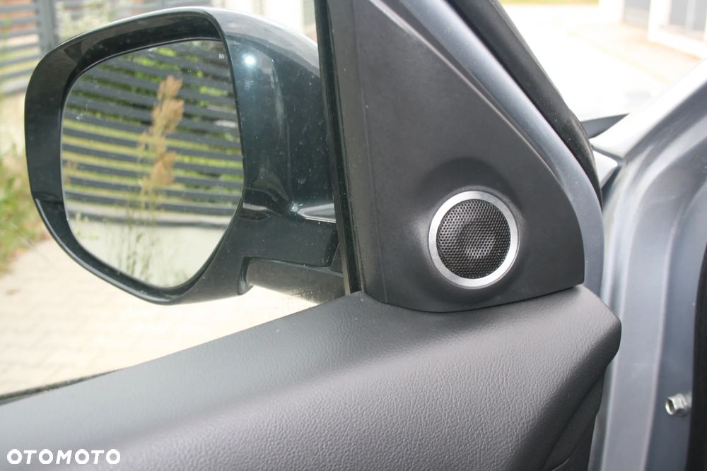 Mitsubishi Outlander - 15