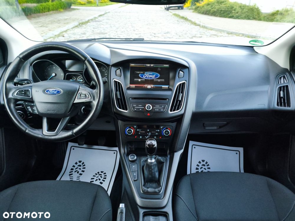Ford Focus 1.6 TDCi DPF Start-Stopp-System Titanium - 22