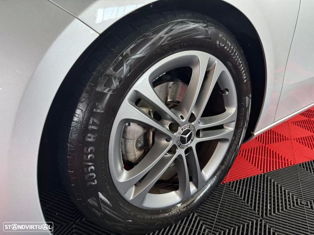 Mercedes-Benz A 180 d Style Aut. - 13