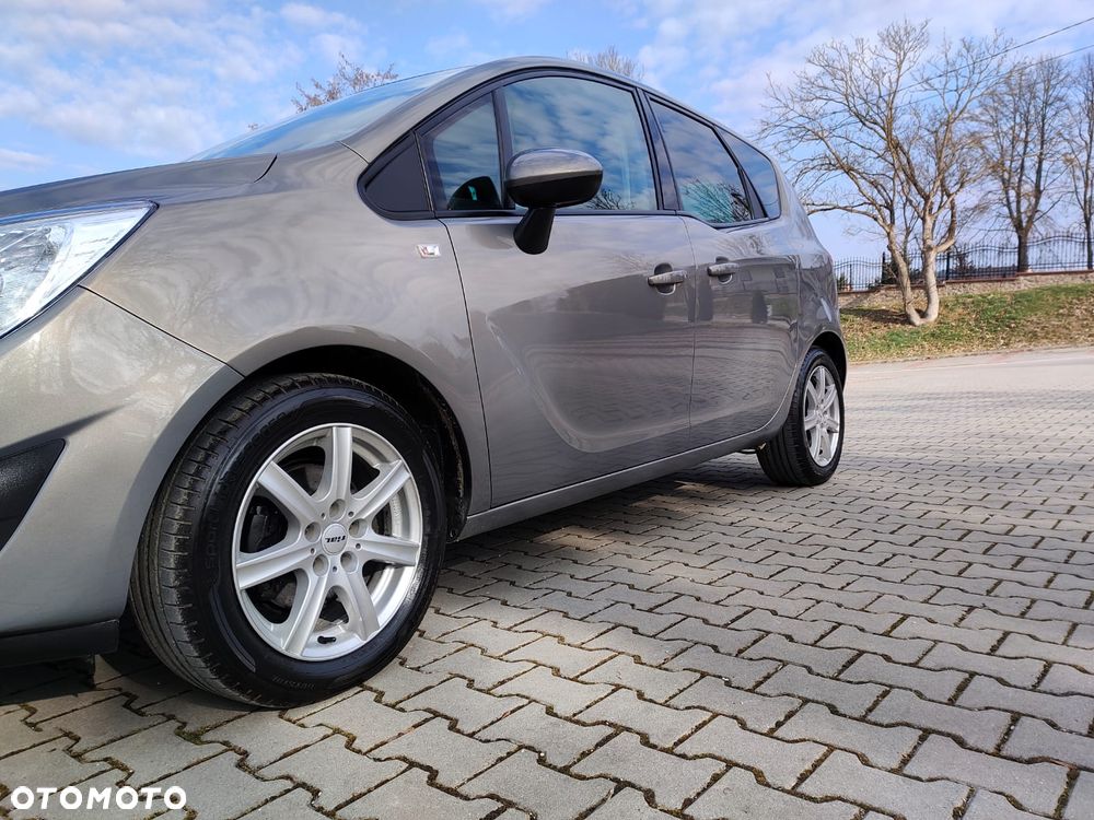 Opel Meriva 1.4 T Cosmo - 33