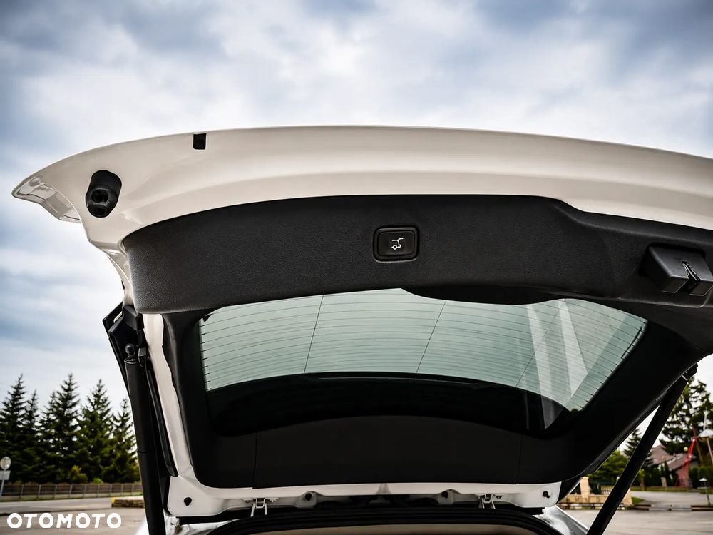 Ford Edge - 12