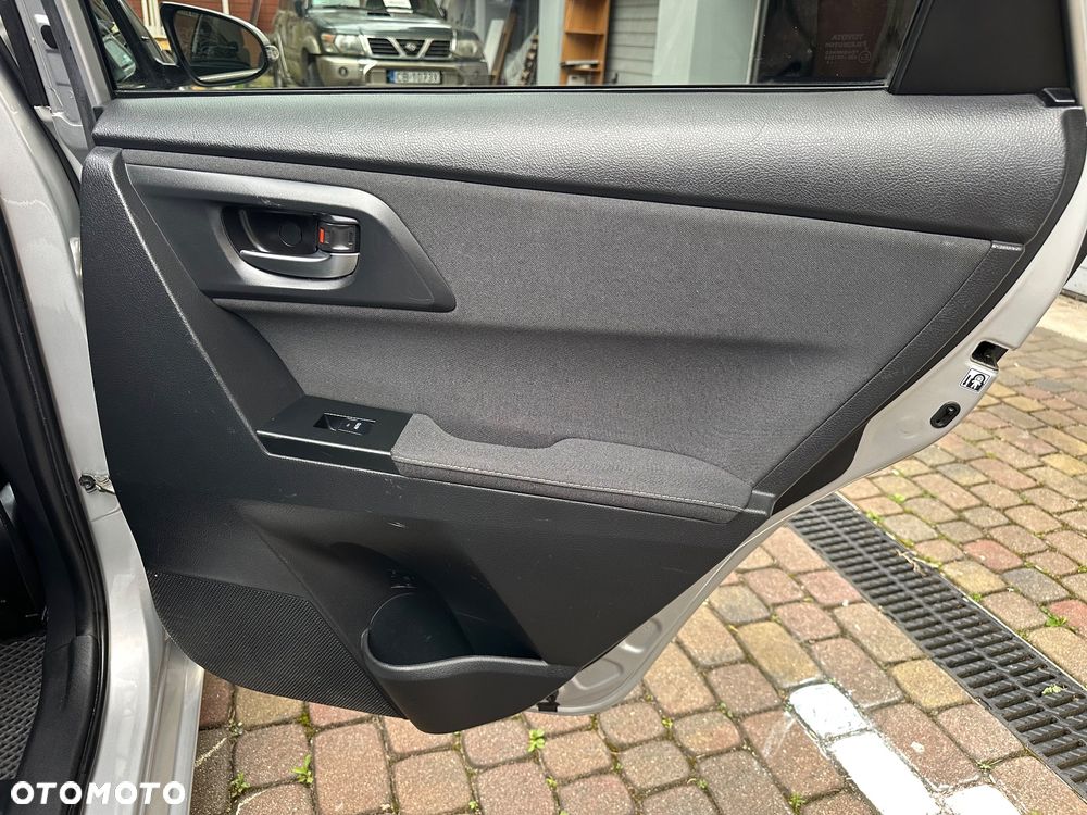 Toyota Auris - 17