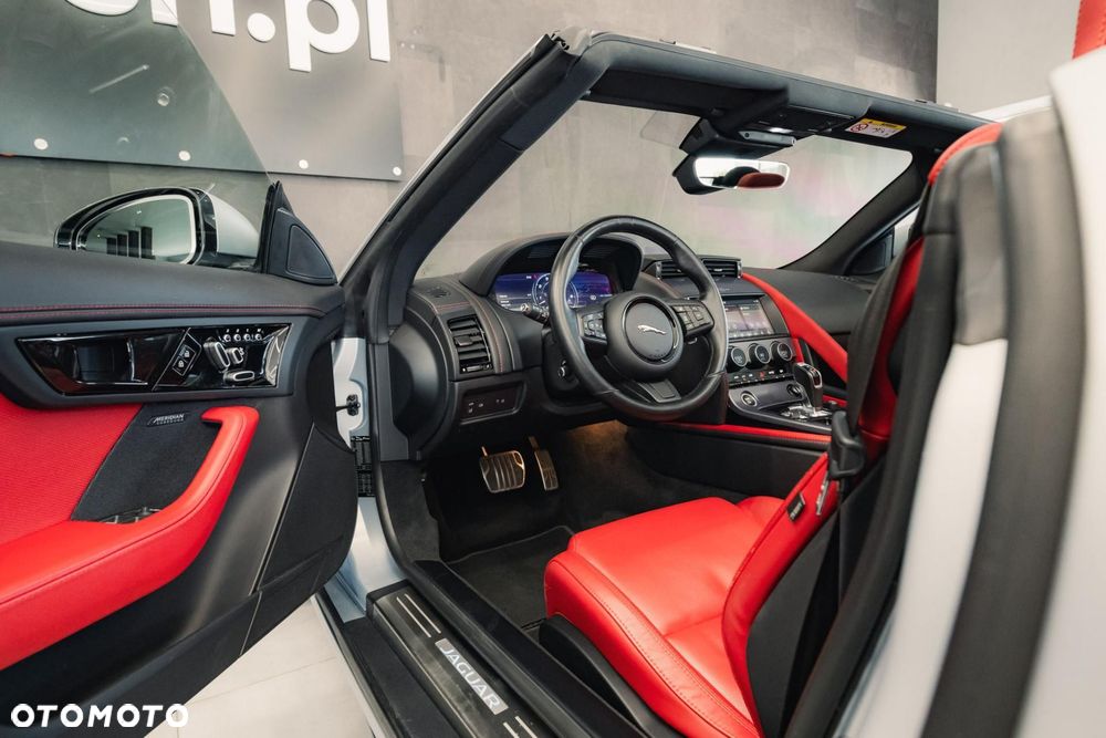 Jaguar F-Type 5.0 V8 S/C AWD R-Dynamic - 11