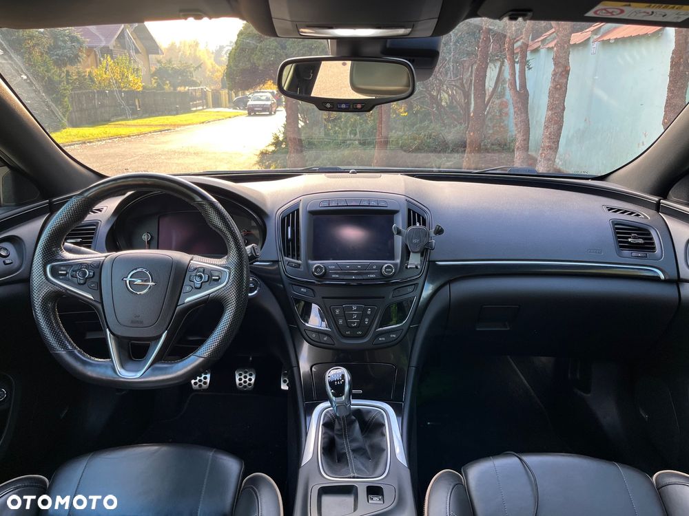Opel Insignia 2.0 T Cosmo 4x4 S&S - 10