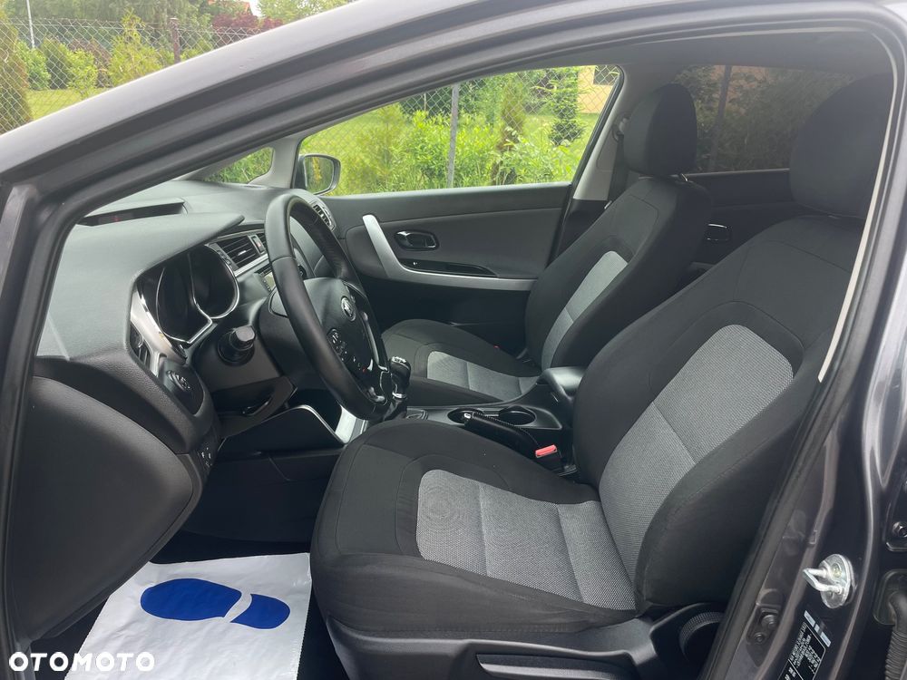 Kia Ceed 1.4 CVVT Vision - 6