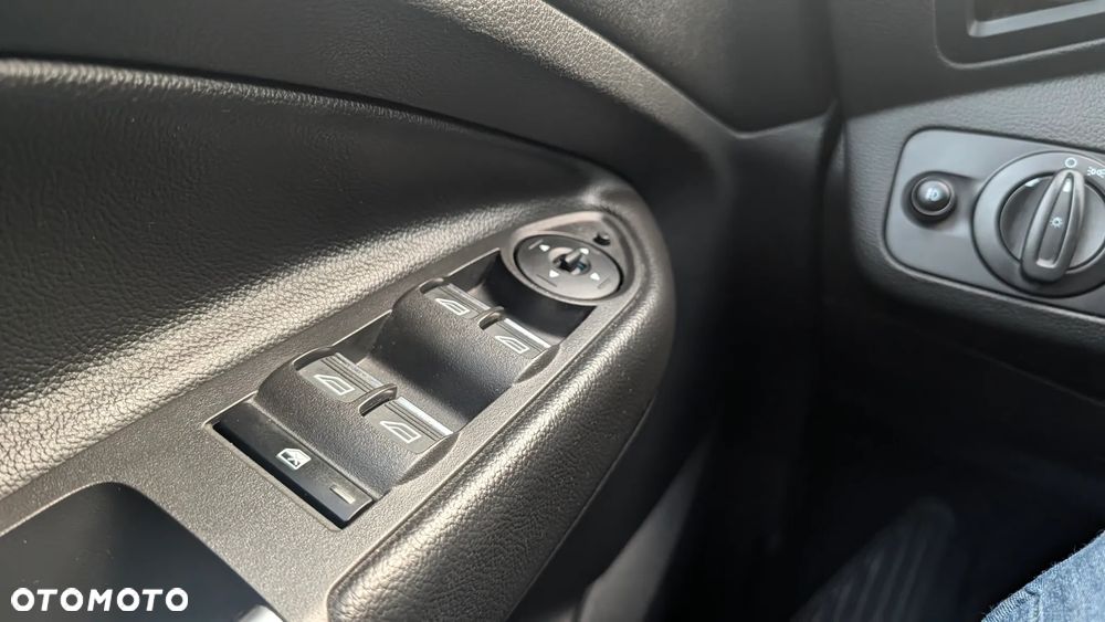 Ford Kuga 1.5 TDCi 2x4 ST-Line - 22