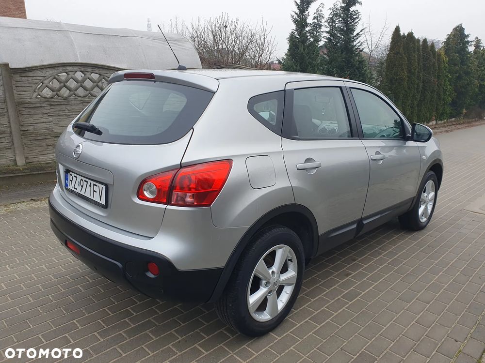 Nissan Qashqai 1.6 Tekna - 8