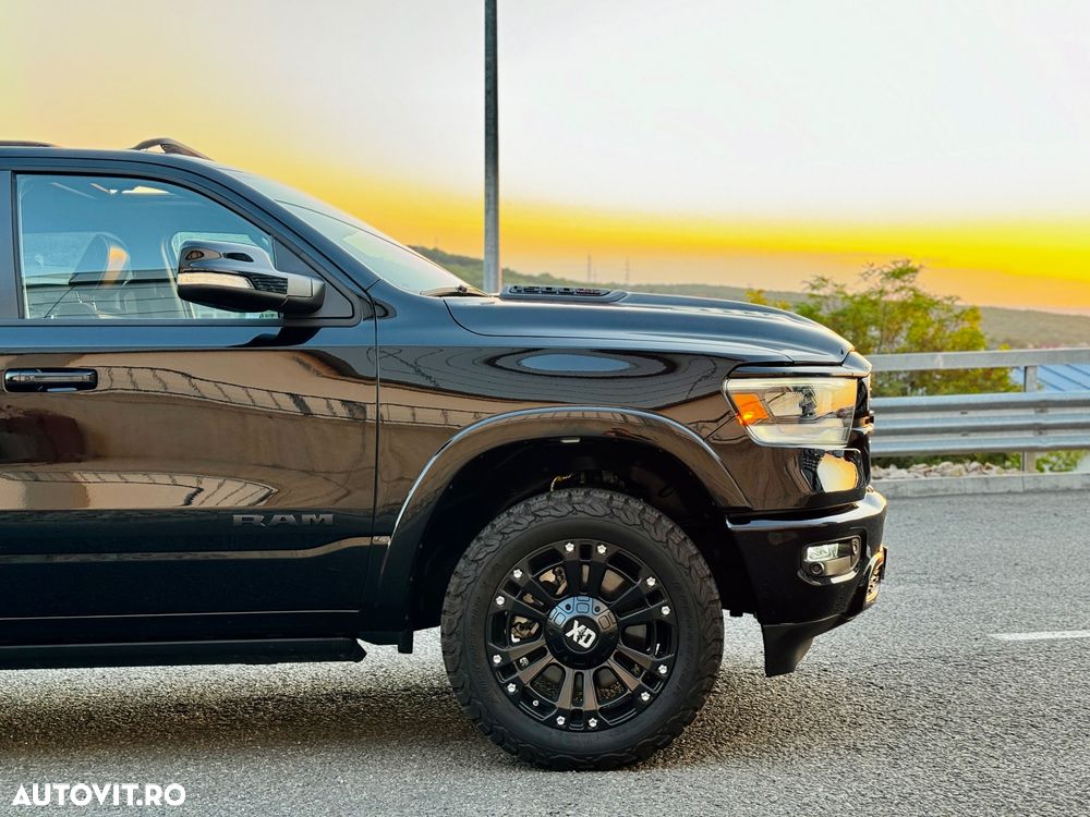 Dodge RAM - 32