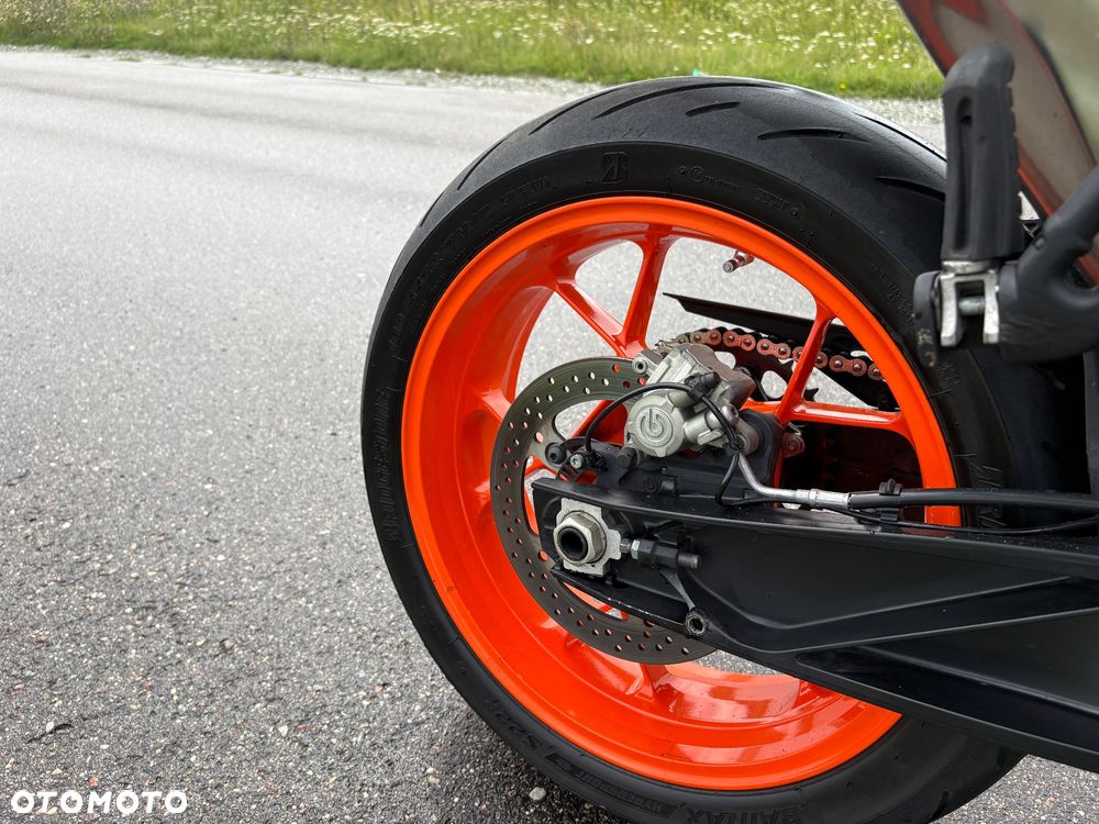 KTM DUKE 890 - 12