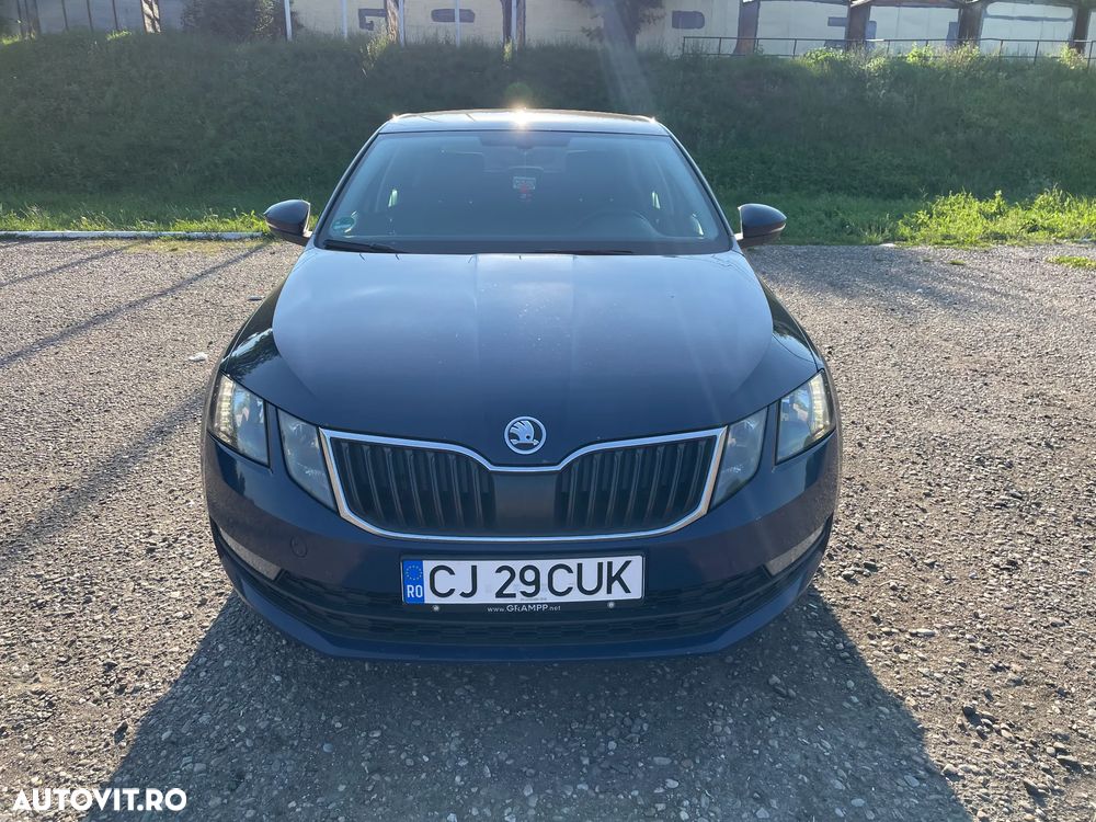 Skoda Octavia 2.0 TDI 4X4 Clever - 1
