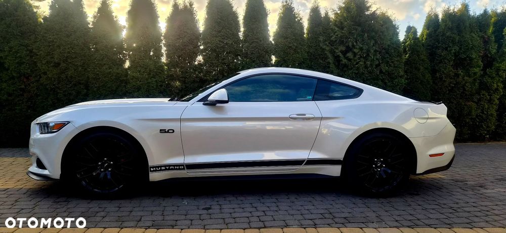 Ford Mustang 5.0 V8 GT - 9