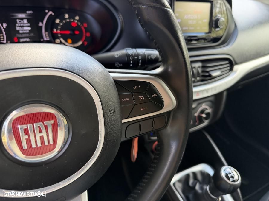 Fiat Tipo Van 1.3 Multijet 2Lugares - 17
