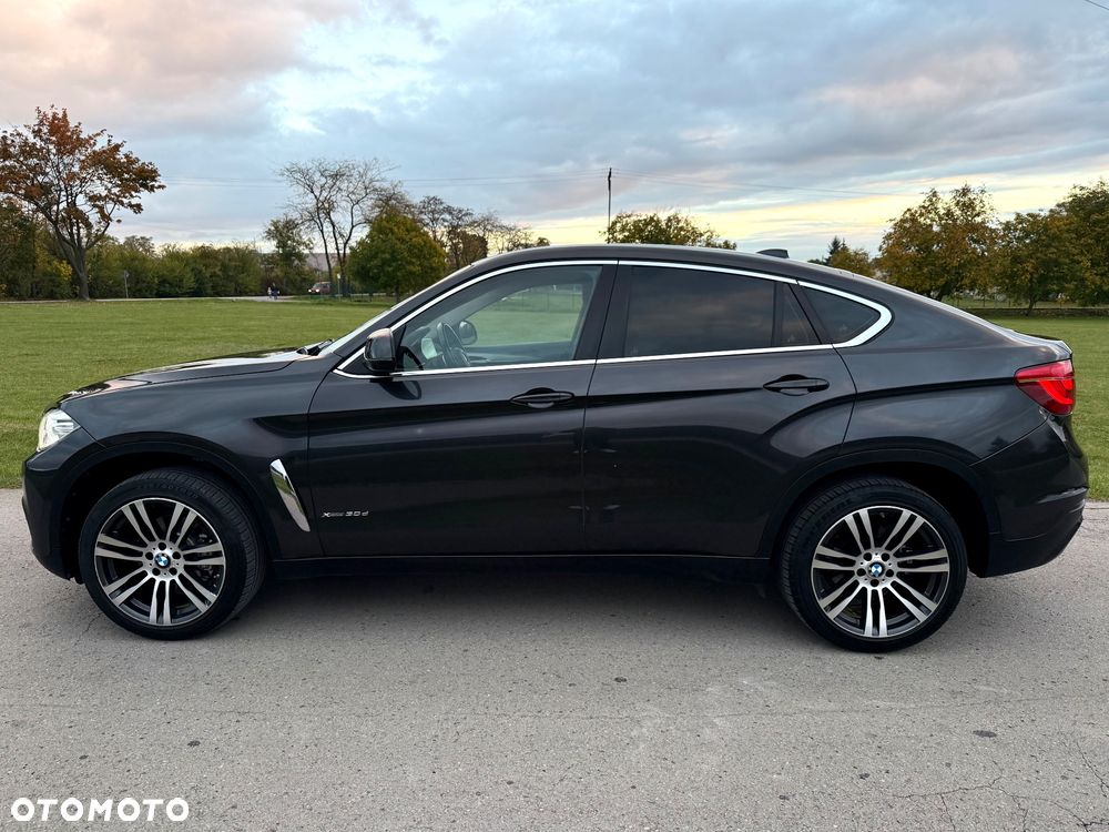 BMW X6 xDrive30d - 17