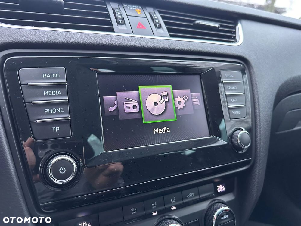 Skoda Octavia 1.8 TSI Elegance DSG - 16