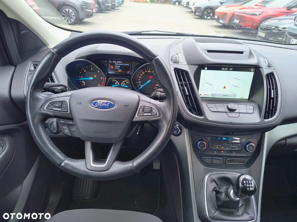 Ford Kuga - 17