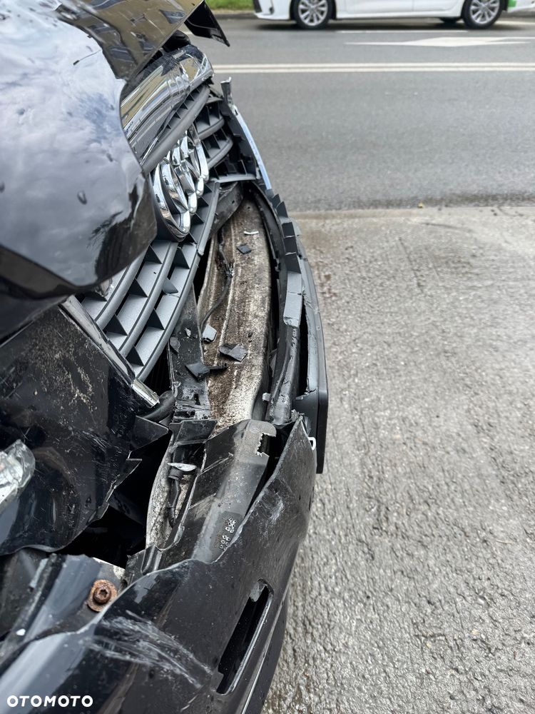 Audi A6 Avant 2.0 TDI DPF multitronic - 4
