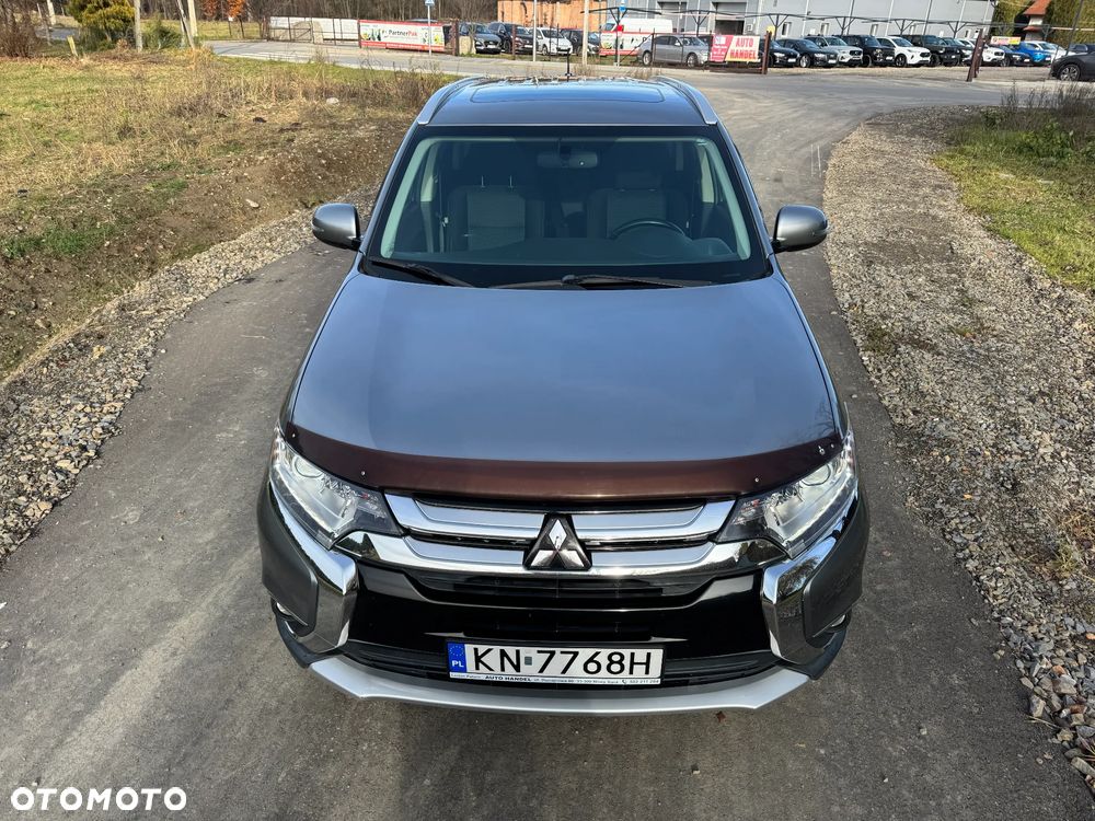 Mitsubishi Outlander 2.4 4WD CVT Instyle - 4