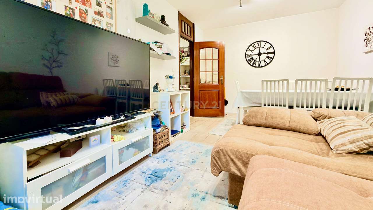 Apartamento T3 em Campanhã, Porto - Vista Cidade e Boa Luminosidade - Grande imagem: 3/35